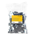 StarTech.com 100 clips adhesivos de gestión de cableado en negro, ideal para organizar cables en escritorios y oficinas, modelo CBMCC3 con mordaza de nylon autoadhesiva y clasificación contra fuego UL/94V-2