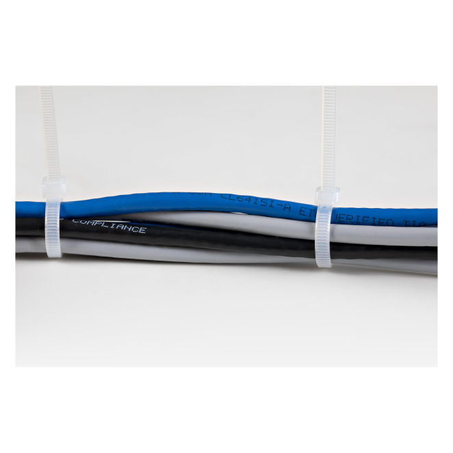 StarTech.com Bridas de 20cm para cables - 4 mm de ancho, 55 mm de diámetro, soportan 22 kg de tensión, de nylon, cierre automático y punta curva, 94V-2/UL, paquete de 100 - blancas 3 StarTech.com Bridas de 20cm para cables - resistente y blanca