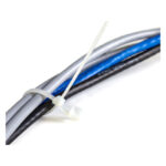 StarTech.com Bridas sujetacables de 20cm con perforación de montaje, 4 mm de ancho, para grupo de cables de 52 mm, soportan 22 kg de tensión, Nylon 66, UL, paquete de 100. SKU CBMZTS10N8