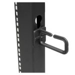 Imagen del StarTech.com rack 12U móvil de marco abierto con cuatro columnas para servidores, SKU 4POSTRACK12U. Incluye ruedas y patas niveladoras.