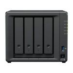 Imagen del Synology DiskStation DS925+ NAS con procesador Ryzen Embedded V1500B, 4 GB de memoria DDR4 y 64 TB en unidades de disco duro (SKU: DS925++4XHAT3310-16T). Color negro.