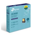 Vista del adaptador WLAN TP-Link AC600 con velocidad de 433 Mbit/s, modelo Archer T600U Nano