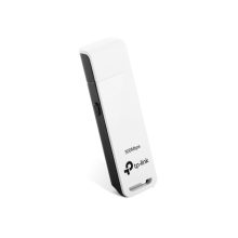Imagen del adaptador y tarjeta de red TP-Link TL-WN821N capaz de alcanzar hasta 300 Mbps de velocidad de conexión