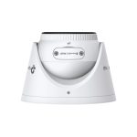 Cámara de seguridad IP TP-Link VIGI C485 con resolución de 3840 x 2160 píxeles, modelo VIGI C485(4mm), montada en techo para uso exterior.