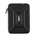 Imagen de la funda para tablet Urban Armor Gear de 13 pulgadas, color negro. SKU 981890114040.