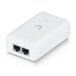 Vista frontal del Ubiquiti U-PoE+, un inyector Gigabit Ethernet con 48 V de alimentación. SKU U-PoE+.