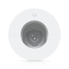 Cámara de seguridad Ubiquiti UACC-G6-PTZ-ICM-W con montaje para vivienda, ideal para vigilar exteriores con alta resolución.