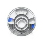 Cámara de seguridad Ubiquiti UACC-G6-PTZ-ICM-W con montaje para vivienda, ideal para vigilar exteriores con alta resolución.