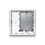 Visual del Ubiquiti UNVR-Instant en color blanco, dispositivo de videograbación en red con almacenamiento escalable, SKU UNVR-Instant