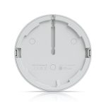 Cámara de seguridad Ubiquiti AI Dome, resolución 3840 x 2160 píxeles, montaje en techo o pared. SKU UVC-AI-Dome-W.