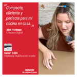 Imagen de la impresora multifuncional inalámbrica Xerox C235 con capacidad de 22 ppm, incluyendo funciones de copia, impresión, escaneado y fax. SKU: C235V_DNI.