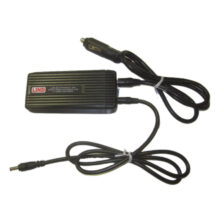 Adaptador e inversor de corriente Zebra 450019 en color negro para auto, SKU 450019