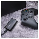 Disco duro externo ADATA Elite SE880 de 4 TB con conexión USB Tipo C y USB 3.2 Gen 2x2, en color gris. SKU AELI-SE880-4TCGY.