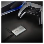 Imagen del disco duro externo ADATA SD810 con 4 TB de capacidad, USB Tipo C y tecnología USB 3.2 Gen 2x2. SKU: SD810-4000G-CSG.