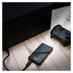 Disco duro externo ADATA SE920 con 4 TB de capacidad, tecnología Thunderbolt y USB Tipo C, SKU: SE920-4TCBK