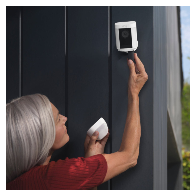 Ring Spotlight Cam Pro Battery Caja Cámara de seguridad IP Exterior 1920 x 1080 Pixeles Techo/pared 4 Experiencia de usuario con Ring Spotlight Cam Pro Battery