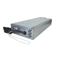 Batería APC APCRBC117 para sistema UPS, tipo VRLA, 120 V, ideal para suministro eléctrico.