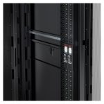 Unidad de distribución de energía APC APDU9953 con 24 salidas de corriente alterna en color negro, SKU: APDU9953