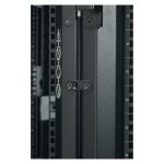 Rack APC NetShelter SX de 42U en color negro, SKU AR3100X617, diseñado para centros de datos y servidores