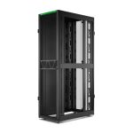 Armario rack independiente APC modelo AR3105B2 con capacidad para 45U, color negro