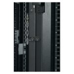 Imagen del APC NetShelter SX 42U Rack o bastidor independiente en color negro, SKU AR3150X610, ideal para centros de datos y almacenamiento de equipos.