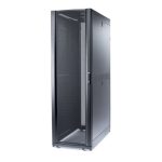 APC NetShelter SX 42U Rack negro. SKU AR3300. Rack independiente para centros de datos y servidores con capacidad de 42 unidades.