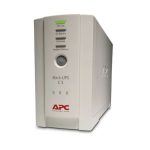 Imagen del APC Back-UPS, un sistema de alimentación ininterrumpida en espera con 0,5 kVA de capacidad, 300 W y 4 salidas AC. SKU: BK500EI