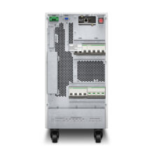 Imagen del accesorio para UPS APC E3SOPT003, diseñado para mejorar la conectividad de sistemas de alimentación ininterrumpida. SKU: E3SOPT003