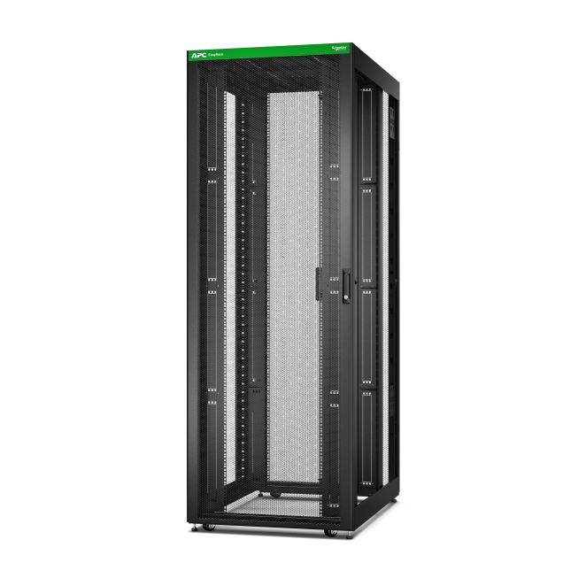 APC armario rack 48U independiente, color negro y gran capacidad Imagen del armario rack 48U independiente negro de APC, modelo ER8820, ideal para centros de proceso de datos