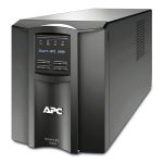 Sistema de alimentación ininterrumpida APC modelo SMT1000IC, tipo línea interactiva, capacidad de 1 kVA, 700 W, con 8 salidas AC. SKU: SMT1000IC