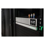 Imagen del APC SRTL1000RMXLI-NC sistema de alimentación ininterrumpida de doble conversión en línea, con capacidad de 1 kVA y potencia de 900 W, ocho salidas AC. SKU: SRTL1000RMXLI-NC