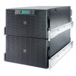 Sistema de alimentación ininterrumpida APC Smart-UPS On-Line de doble conversión con 15 kVA y 12000 W. 8 salidas AC. SKU: SURT15KRMXLI