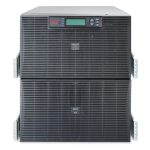 Sistema de alimentación ininterrumpida APC Smart-UPS On-Line de doble conversión con 15 kVA y 12000 W. 8 salidas AC. SKU: SURT15KRMXLI