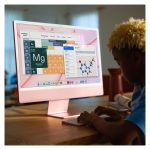 Apple iMac con pantalla de 24 pulgadas, procesador M1, 8 GB de RAM, 256 GB SSD, macOS Big Sur y Wi-Fi 6, SKU MGPM3ZE/A, en color rosa.