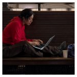 Portátil Apple MacBook Pro M3 de 14.2 pulgadas, 8 GB de RAM, 512 GB de SSD y Wi-Fi 6E, SKU MTL73Y/A