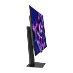 Imagen del monitor ASUS ROG Strix XG32UCWMG de 31.5 pulgadas con resolución 3840 x 2160 píxeles, tecnología 4K Ultra HD OLED en color negro, SKU 90LM0BW0-B01371