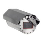 Imagen de la cámara de vigilancia Axis modelo 01572-001 con resolución 1920 x 1080 píxeles, diseñada para uso interior y exterior con abrazadera para mástil.