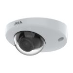 Imagen de la cámara de seguridad IP Axis 02502-001 con resolución 1920 x 1080 píxeles, montada en techo para vigilancia interior
