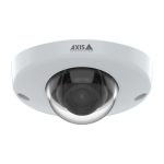 Imagen de la cámara de seguridad IP Axis 02502-001 con resolución 1920 x 1080 píxeles, montada en techo para vigilancia interior
