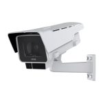 Imagen de la cámara de seguridad IP Axis P1388-LE con resolución 3840 x 2160 píxeles, para montaje en pared. SKU: 02738-001