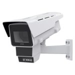 Imagen de la cámara de seguridad Axis Q1686-DLE con resolución 4K, SKU 02968-001, ideal para vigilancia avanzada.