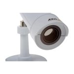 Axis 0940-001 cámara de vigilancia Bala forma para uso interior y exterior con resolución de 640x480 Pixeles y abrazadera para mástil.