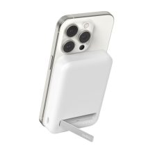 Belkin BoostCharge Pro de 8000 mAh cargador inalámbrico en color blanco, SKU BPD007BTWH