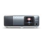 Proyector BenQ TK710STi de alcance estándar con 3200 lúmenes ANSI, resolución UHD 4K (3840x2160), tecnología DLP y compatible con 3D. SKU: 9H.JSK77.17E