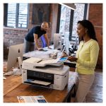 Vista frontal de la impresora Brother MFC-J6540DWE con capacidad de inyección de tinta A3, resolución de 1200 x 4800 DPI, velocidad de 28 ppm y conectividad Wifi. SKU: MFCJ6540DWERE1