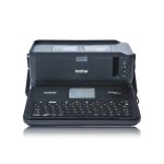 Imagen de la impresora de etiquetas Brother PT-D800W, con tecnología de transferencia térmica, resolución de 360 x 360 DPI, velocidad de 60 mm/s, conectividad WiFi y QWERTY, SKU PTD800WUR1
