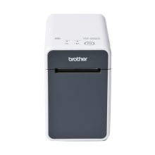 Impresora de etiquetas Brother TD-2020A de tipo térmica directa, resolución de 203 x 203 DPI, velocidad de 152,4 mm/s y conectividad alámbrica. SKU: TD2020AXX1