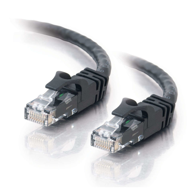 C2G Cable de Red 7m Cat6 Negro Alta Velocidad Imagen del C2G cable de red de 7 metros Cat6 U/UTP negro, SKU 83411, ideal para conexiones rápidas y estables.
