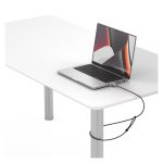 Cable antirrobo Compulocks MBPR14LDG01KL para portátiles en colores negro y plata con sistema de llaves. Seguro y resistente.