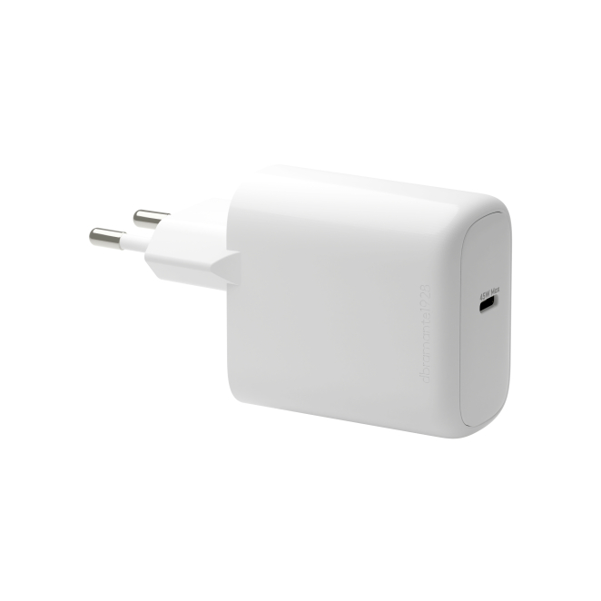 Nedbramante1928 Cargador Universal Blanco para Dispositivo Móvil Cargador de dispositivo móvil universal Nedbramante1928 de color blanco, apto para corriente alterna interior, SKU CH45EUWH7112.